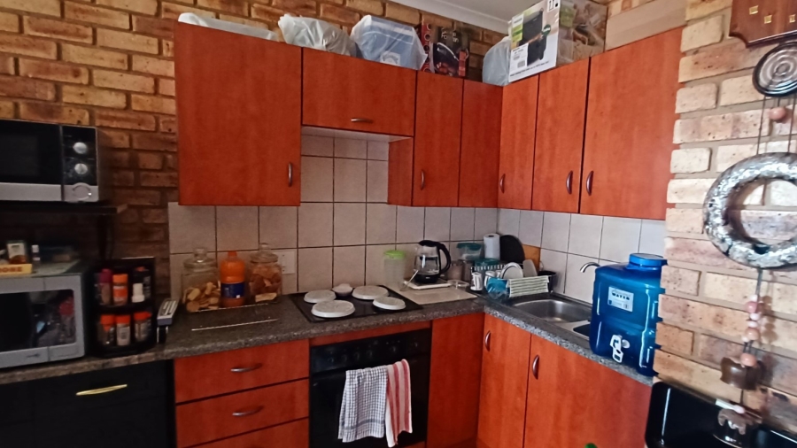 1 Bedroom Property for Sale in Parys Free State